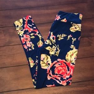 LuLaRoe OS leggings NWOT